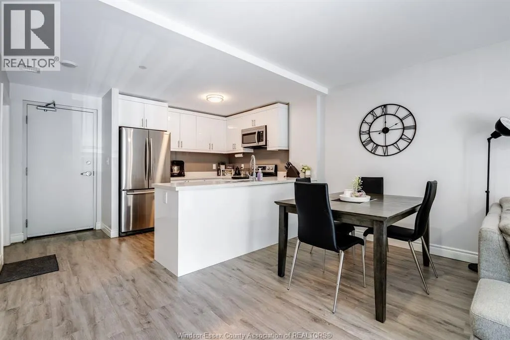 1611 Banwell Unit# 211