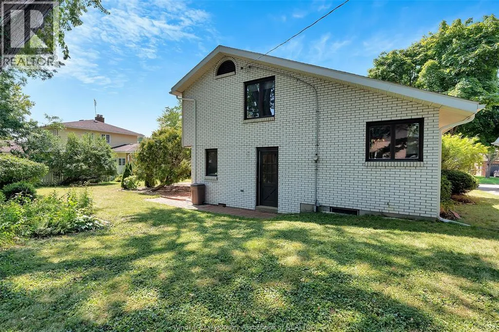 3770 HUNTINGTON