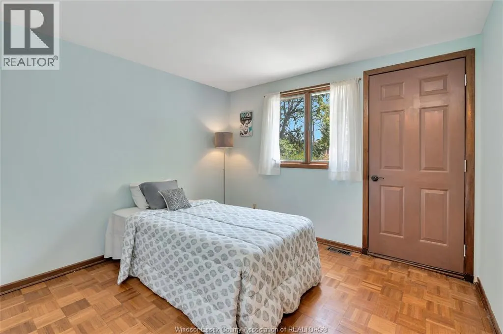 3770 HUNTINGTON