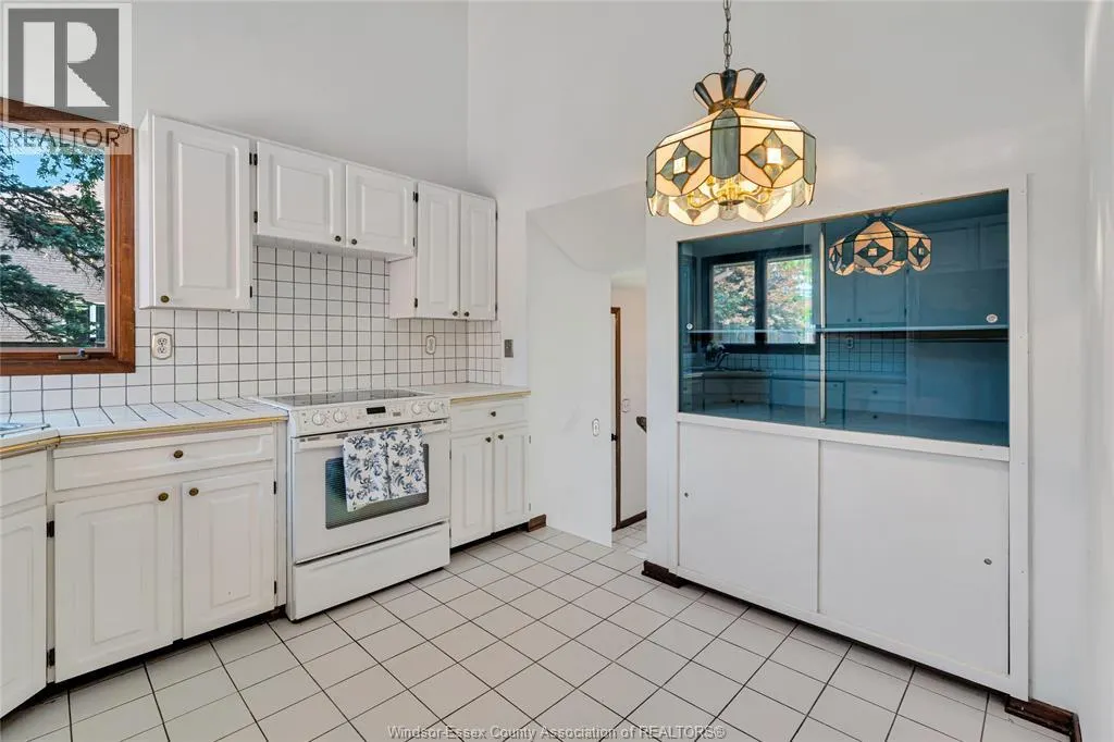 3770 HUNTINGTON