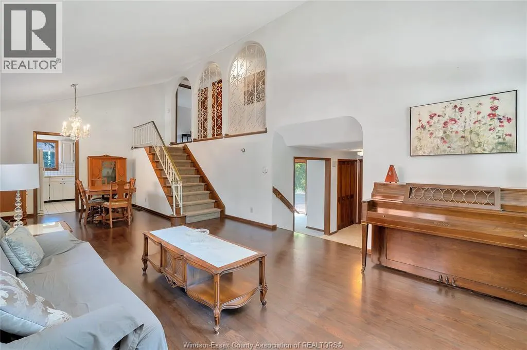 3770 HUNTINGTON