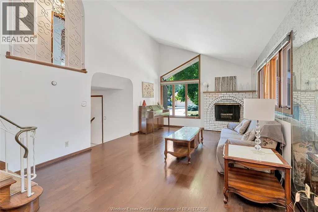 3770 HUNTINGTON