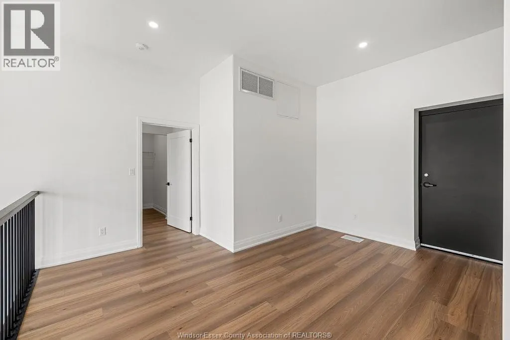 4400 LAURIER PARKWAY Unit# 212