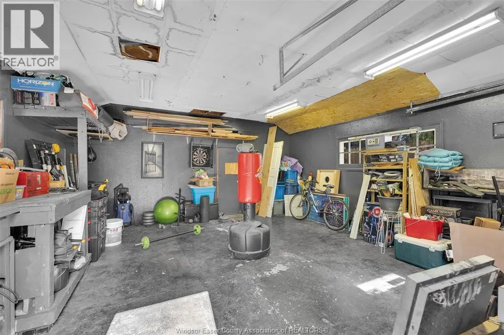 1708 AUBIN