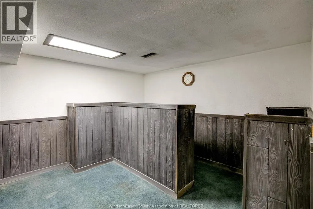 1274 LINCOLN