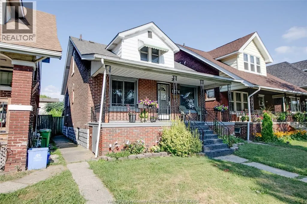 1274 LINCOLN
