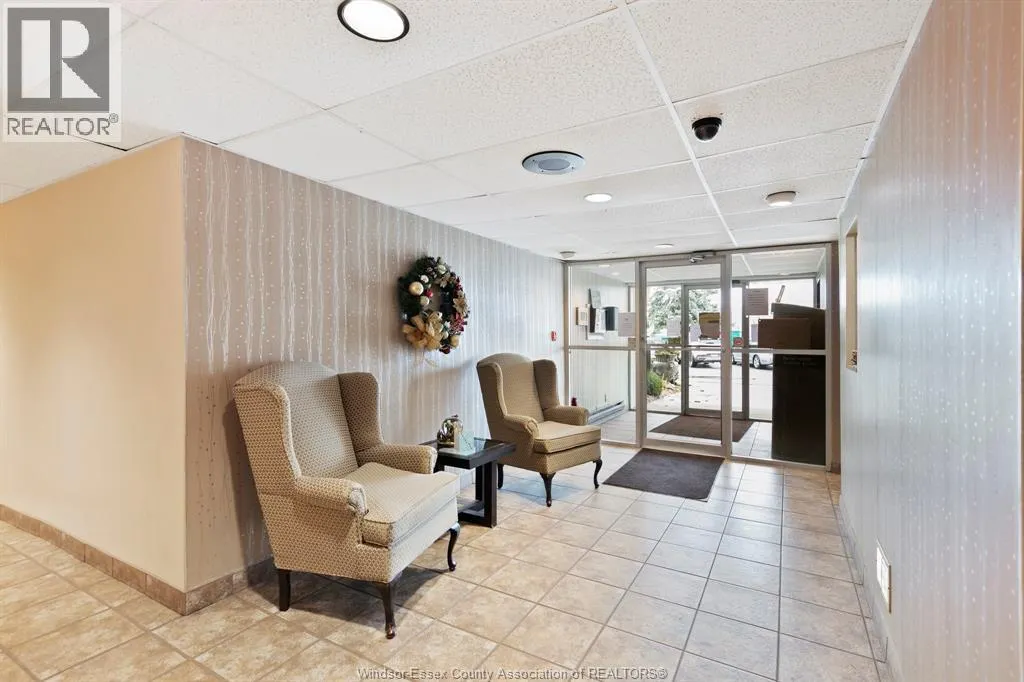 120 PICKERING Unit# 703