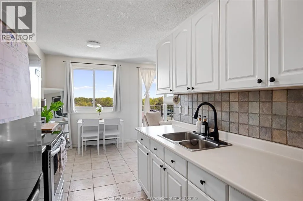 120 PICKERING Unit# 703