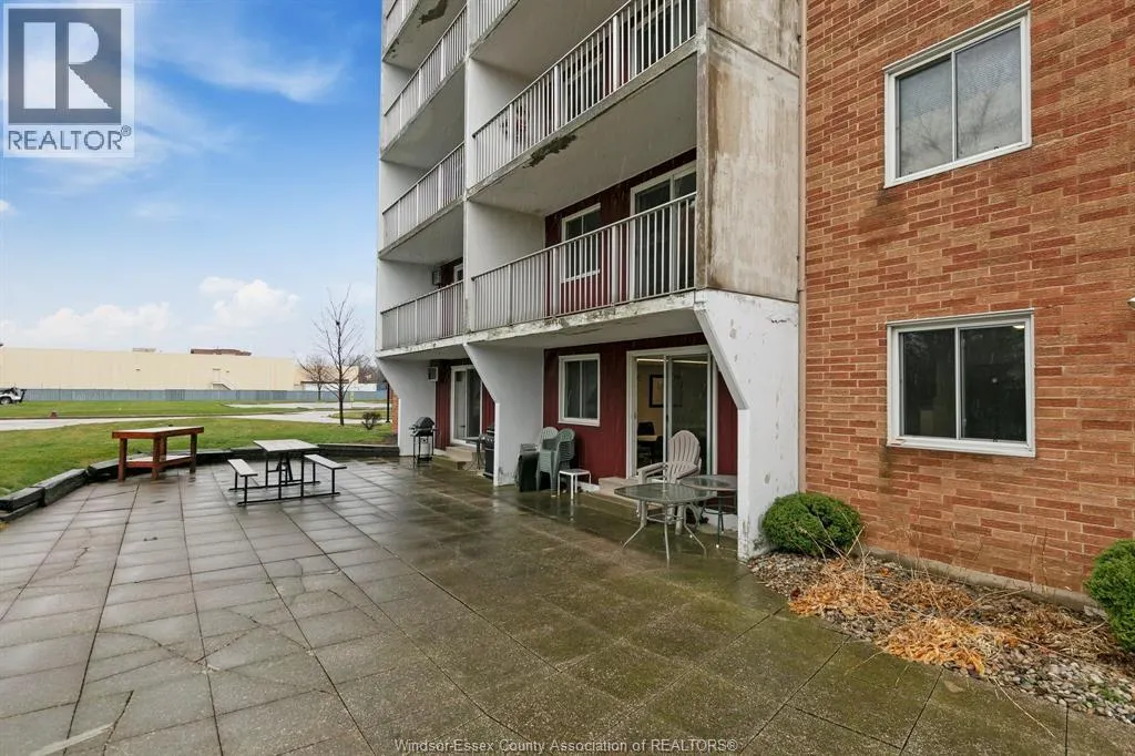 120 PICKERING Unit# 703
