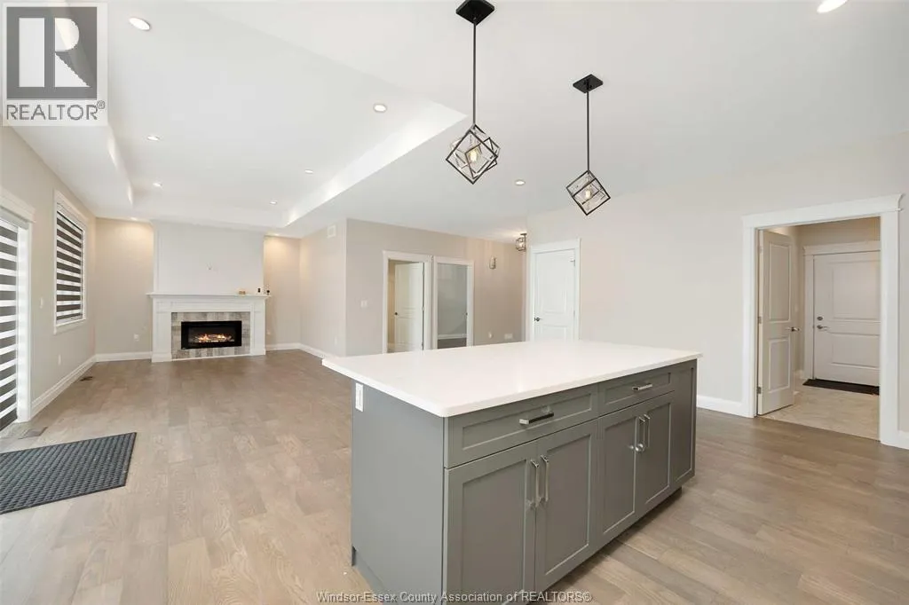 401 PEARSON AVENUE