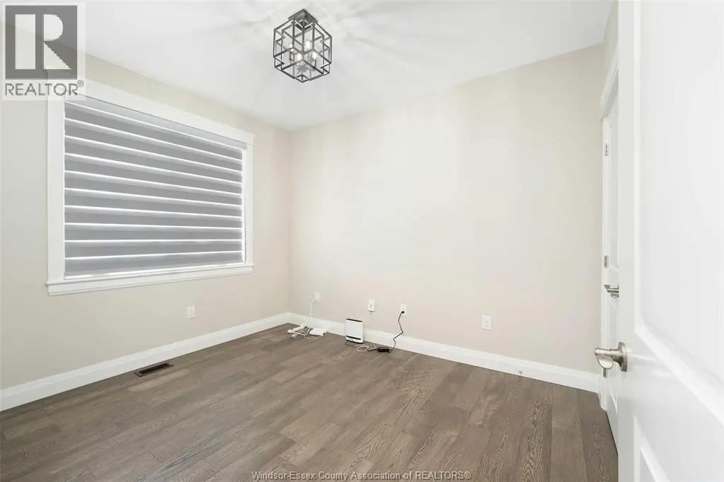 401 PEARSON AVENUE