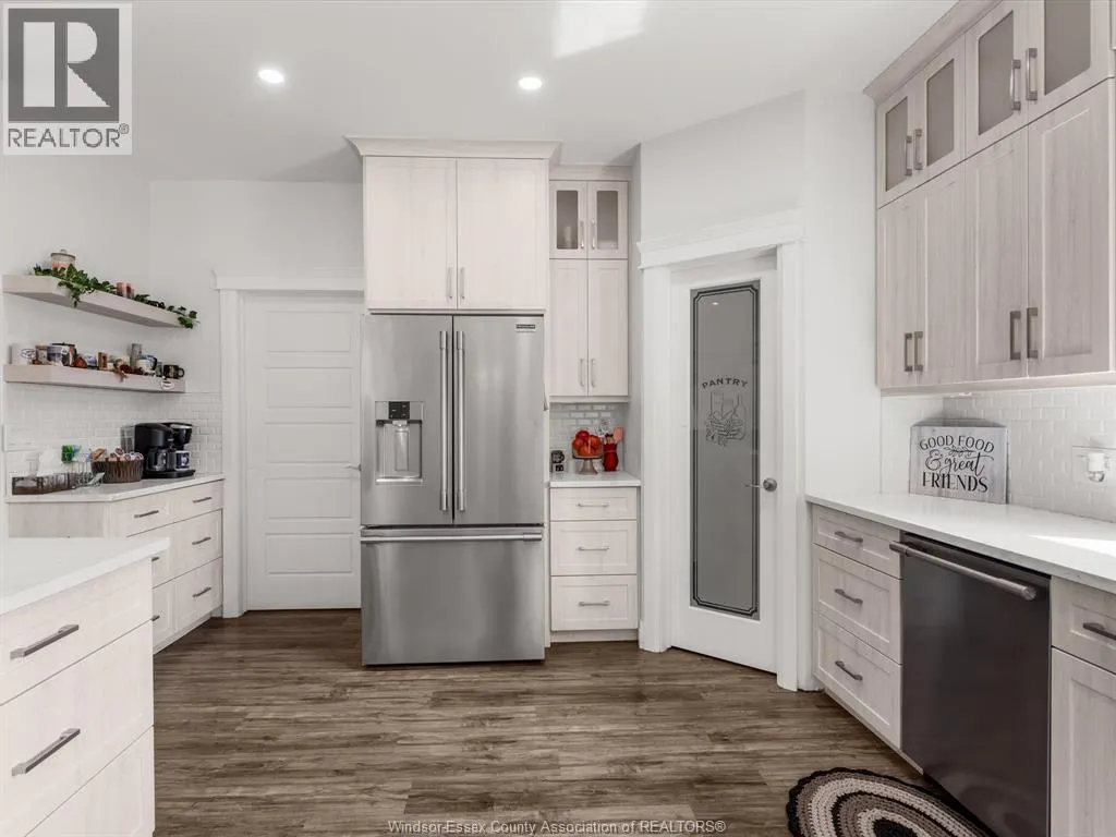 1808 MERSEA RD 10
