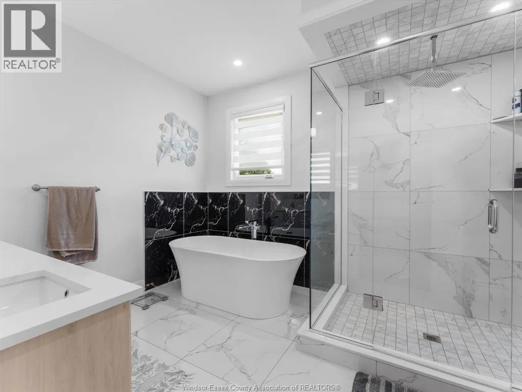 1808 MERSEA RD 10