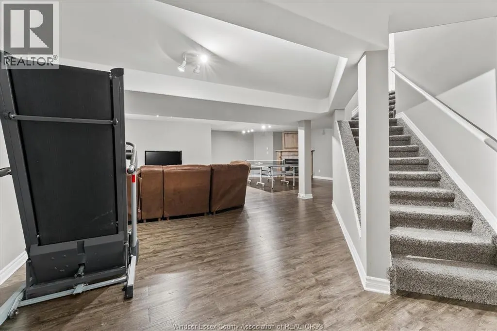 1385 MORTON DRIVE