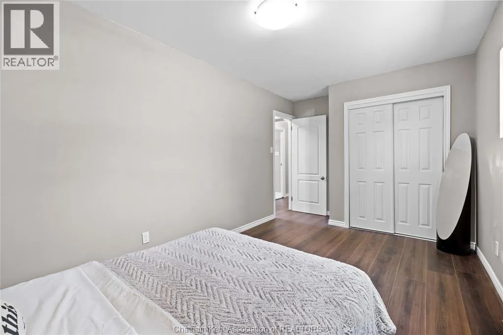 1484 Tourangeau ROAD