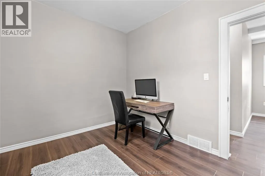 1484 Tourangeau ROAD