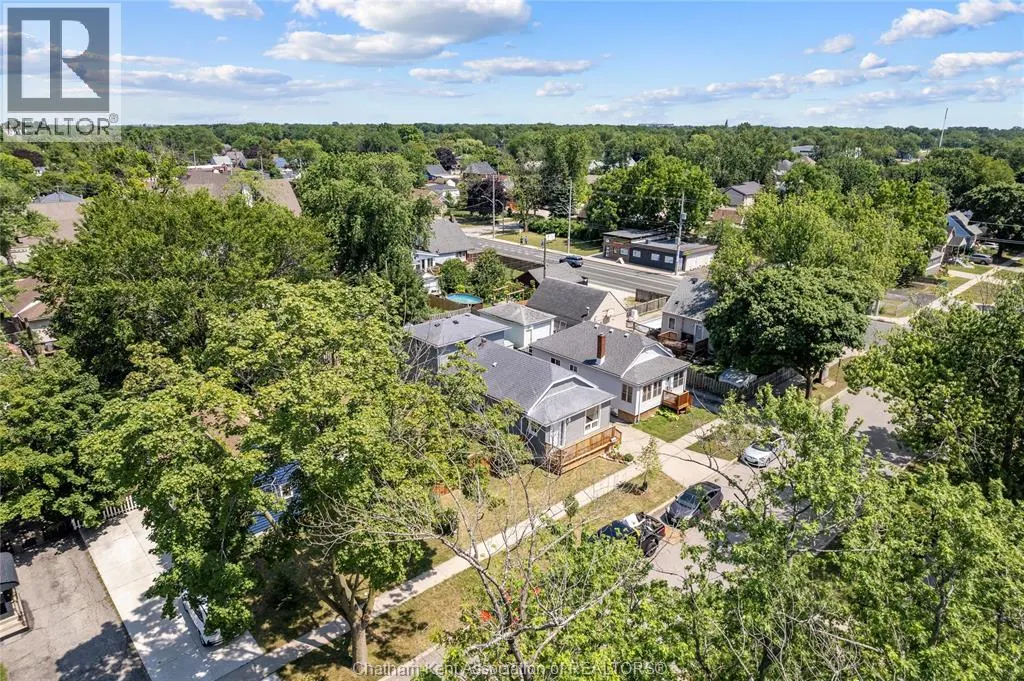 1484 Tourangeau ROAD