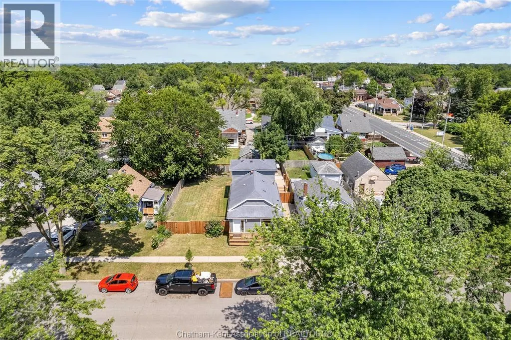 1484 Tourangeau ROAD