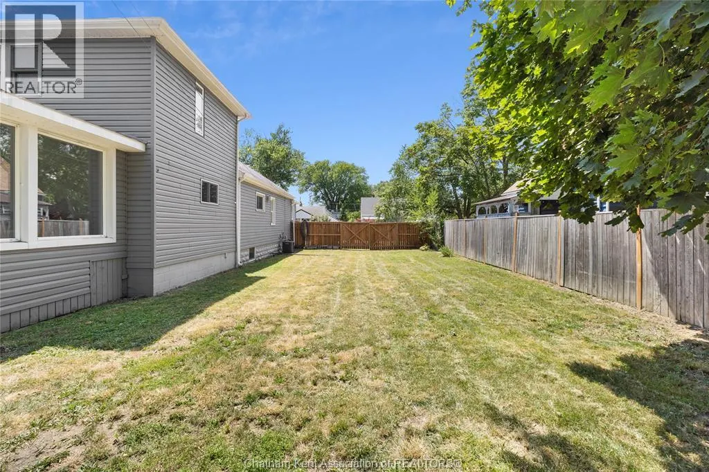 1484 Tourangeau ROAD