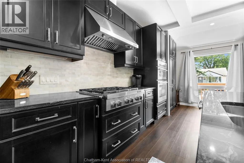 1484 Tourangeau ROAD