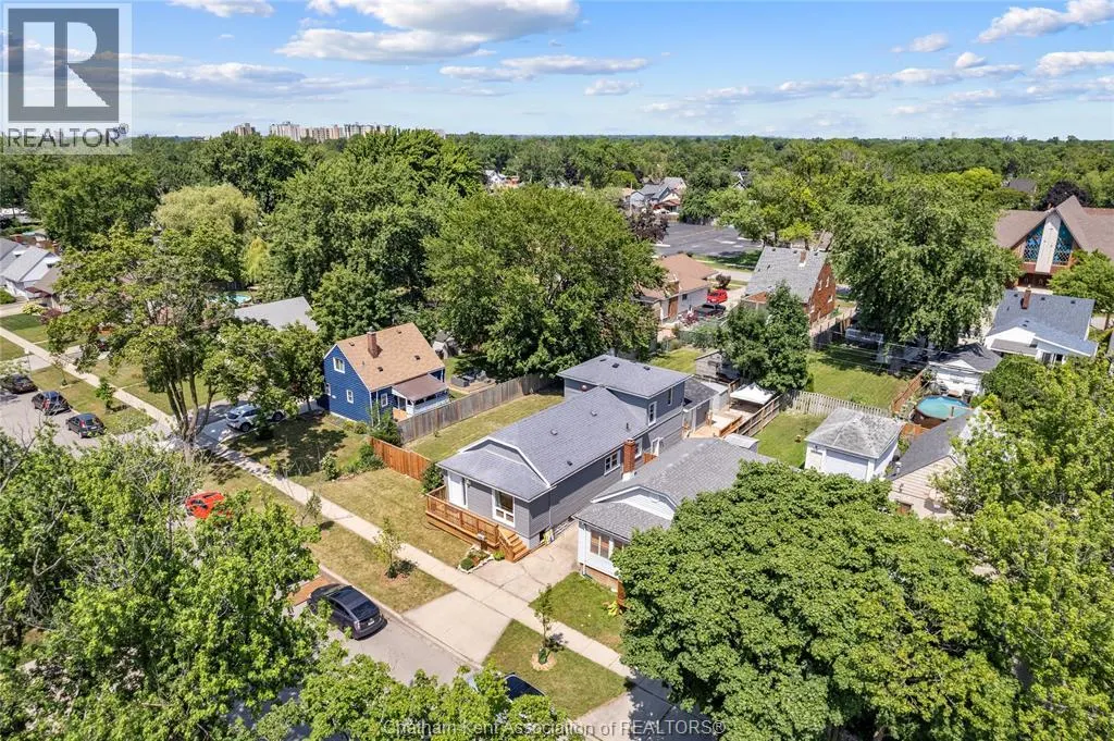 1484 Tourangeau ROAD