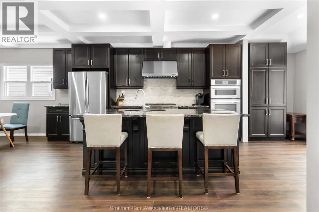 1484 Tourangeau ROAD