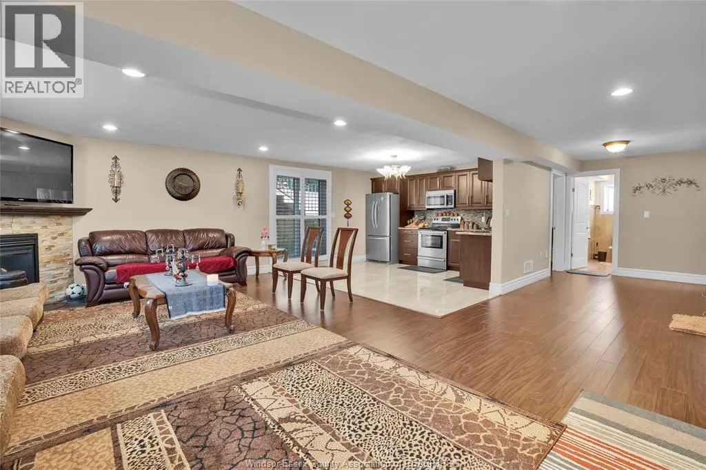 3035 BRIDGEWAY