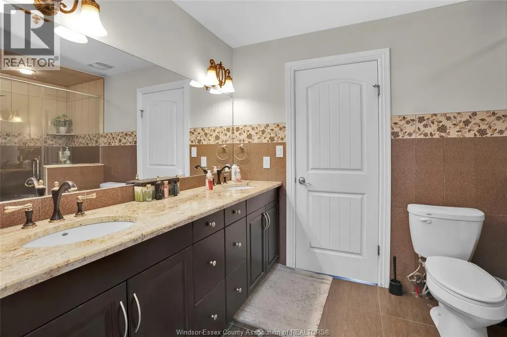 3035 BRIDGEWAY