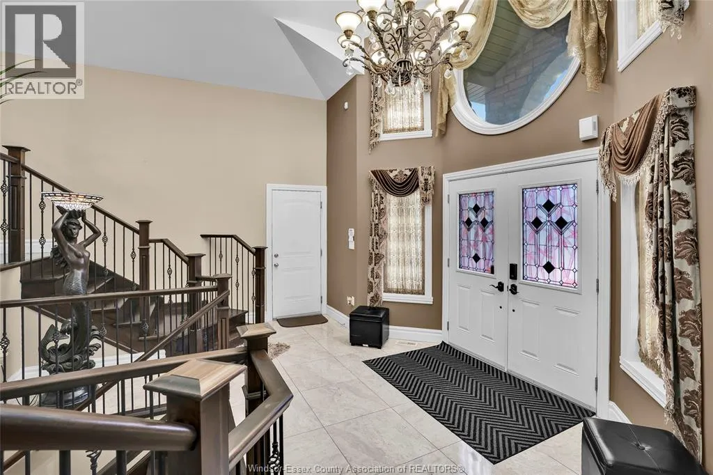 3035 BRIDGEWAY