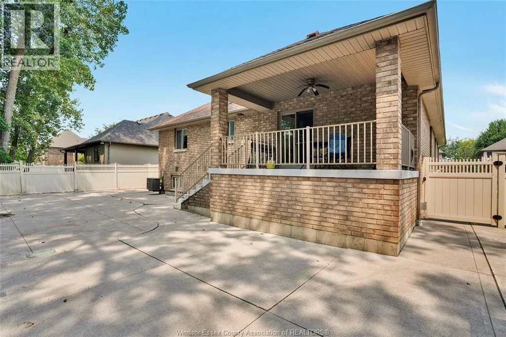 3035 BRIDGEWAY