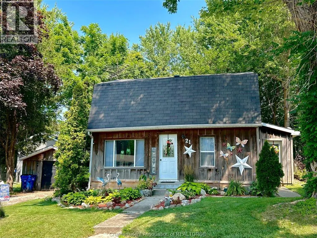 21 Albert AVENUE