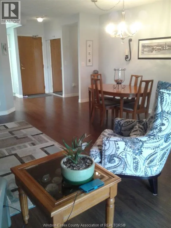 3855 SOUTHWINDS Unit# 303