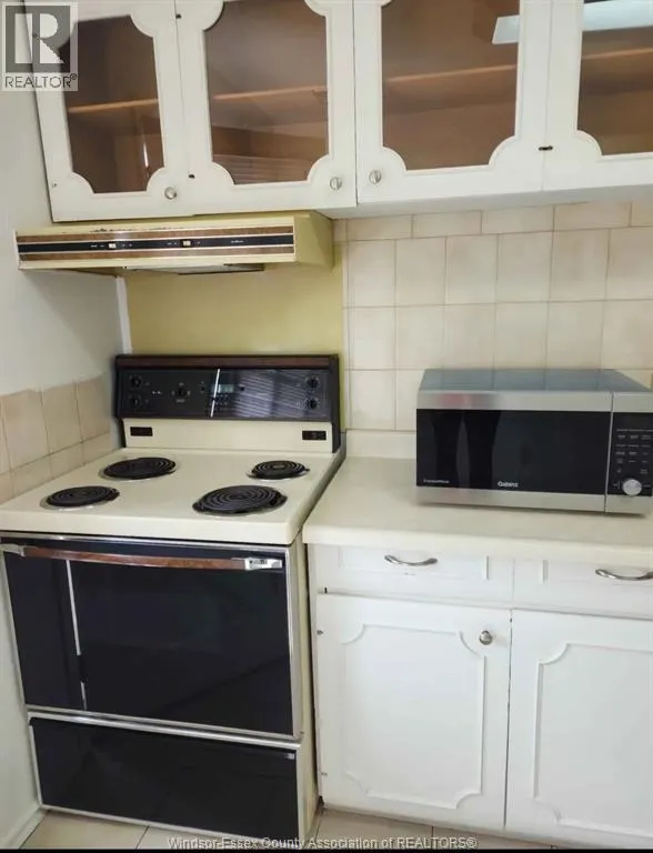 8255 RIVERSIDE DRIVE East Unit# 2