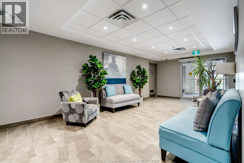 6 Park Unit# 302