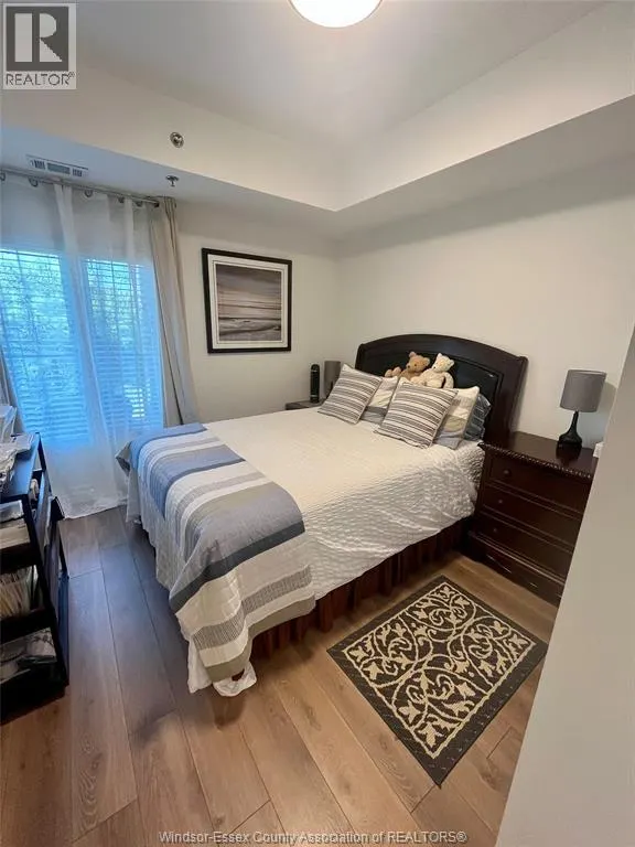 6 Park Unit# 302