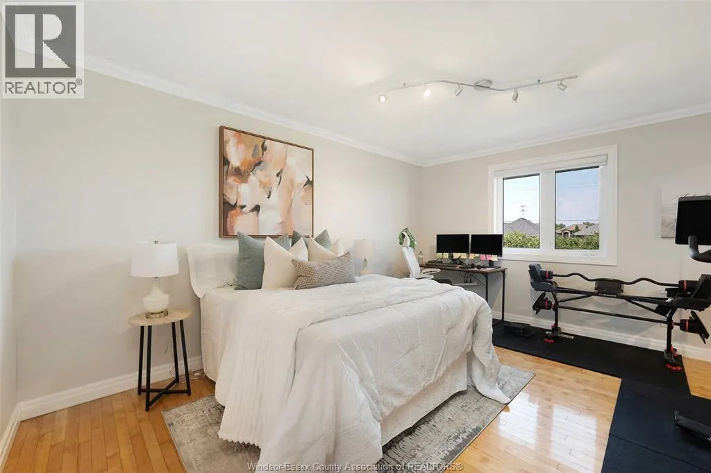 252 TURNER