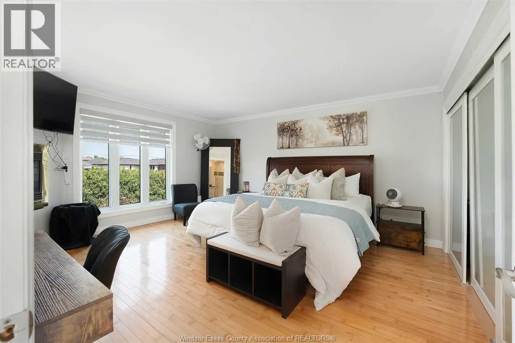 252 TURNER