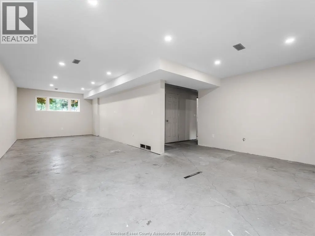108 Duck Creek BOULEVARD
