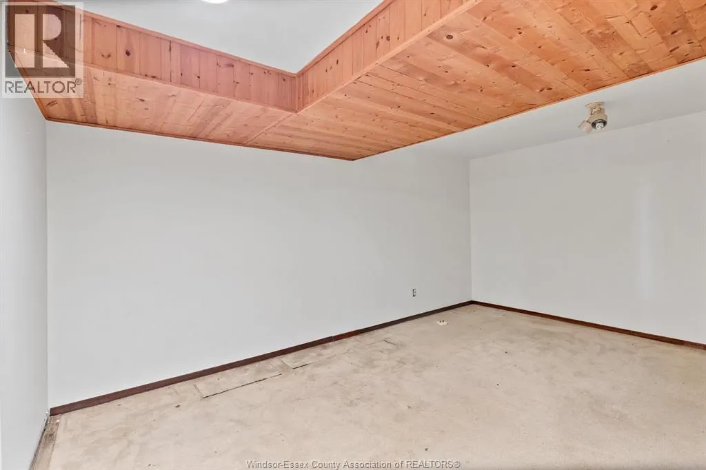 2943 JEFFERSON