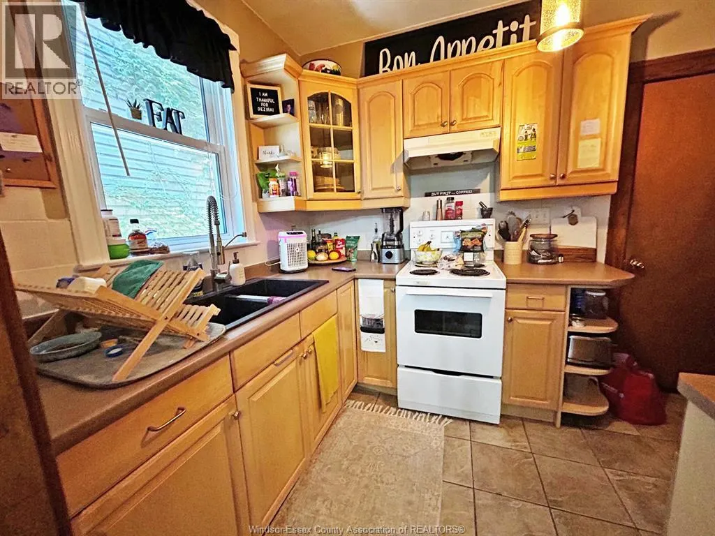 1012-1014 Windermere ROAD