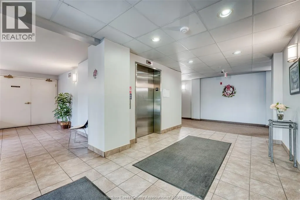 2650 Sandwich West PARKWAY Unit# 411