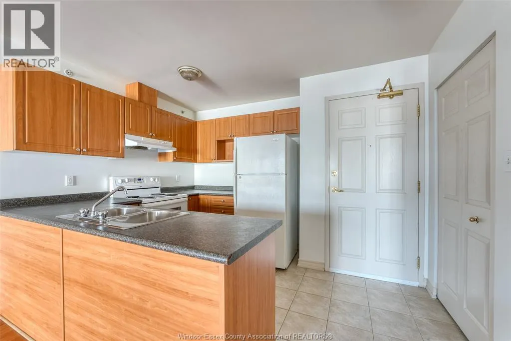 2650 Sandwich West PARKWAY Unit# 411