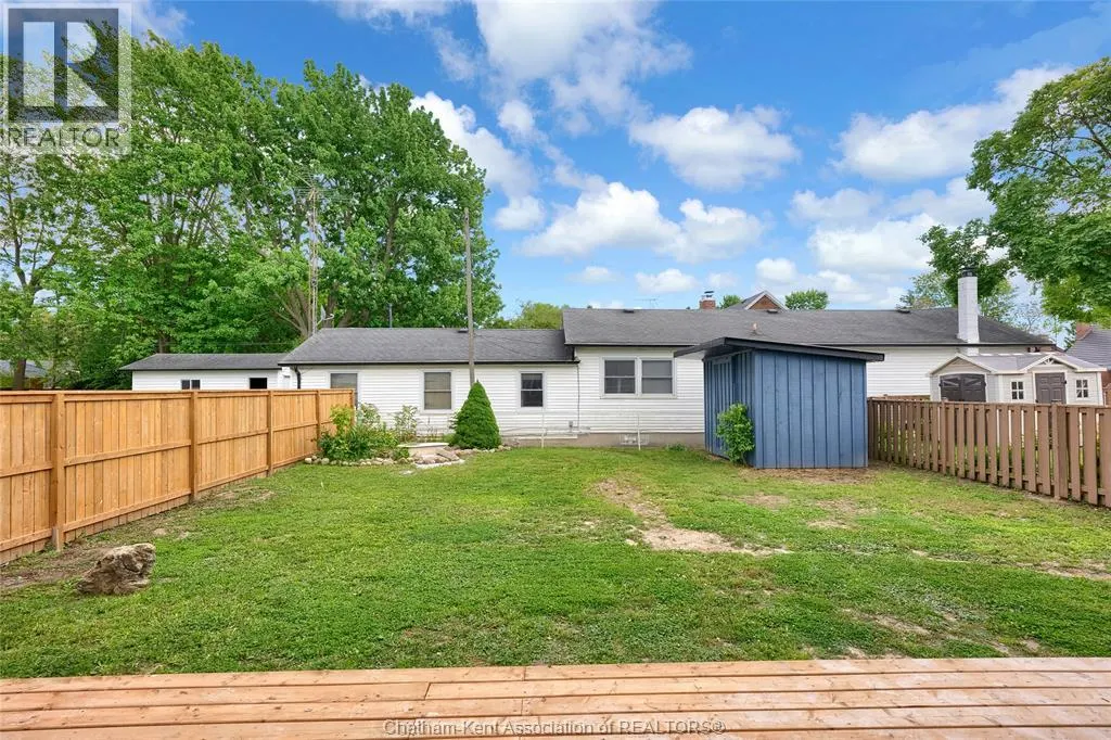 30 MCNAUGHTON AVENUE East