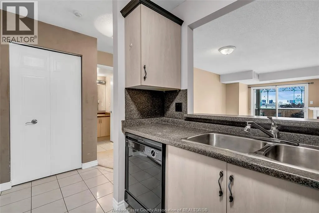 3000 SANDWICH STREET Unit# 411