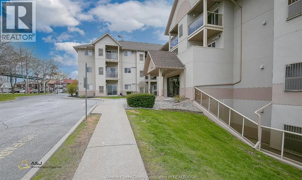 3000 SANDWICH STREET Unit# 411
