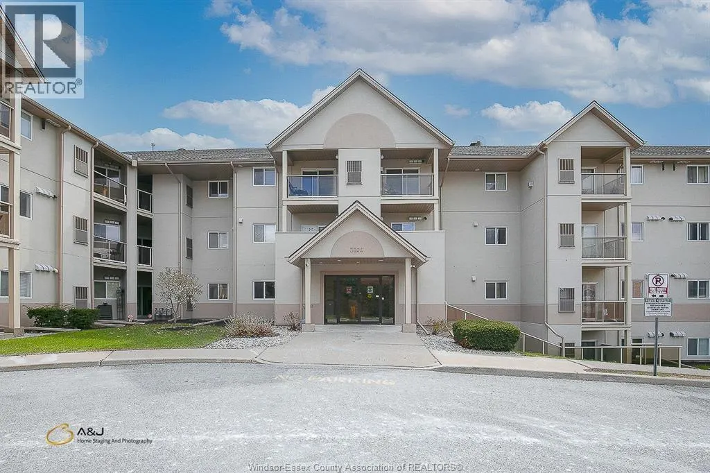 3000 SANDWICH STREET Unit# 411