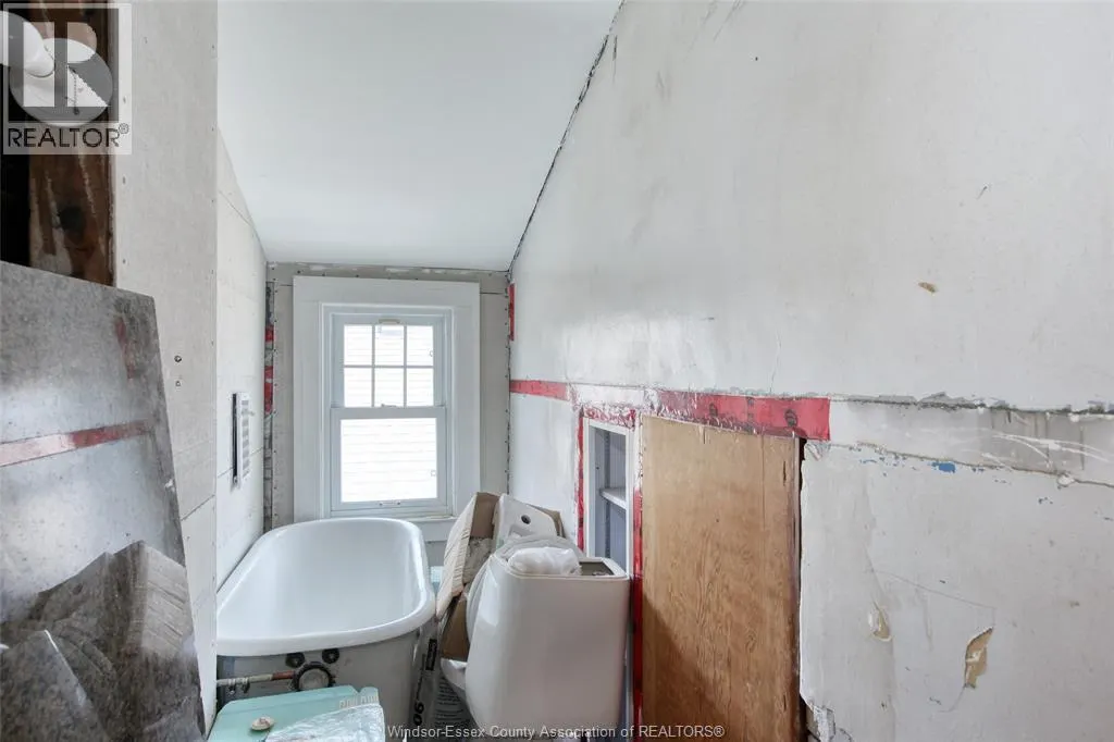 1664 DUFFERIN