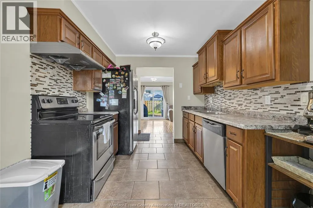 1365 CALVERT COURT