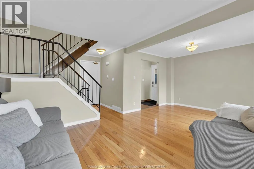 1365 CALVERT COURT