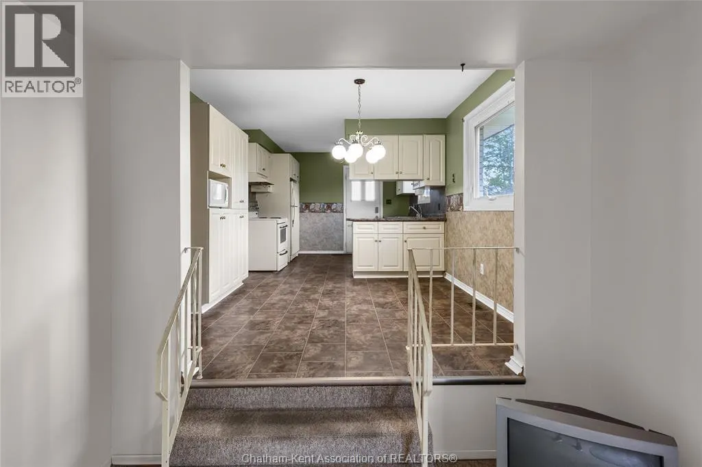 115 Parkwood DRIVE